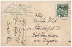 Kücken rund um eine Schale