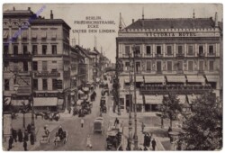 Berlin, Unter den Linden, Ecke Friedrichstrasse bei Nacht