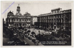 Lyon, Place des Tarreaux, Hotel de Ville