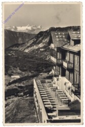 Ebensee, Seilschwebebahn Ebensee-Feuerkogel, Berghotel und Terrasse mit Dachstein