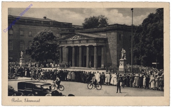 Berlin, Ehrenmal