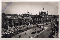 Berlin, Ehrenmal, Zeughaus und Dom