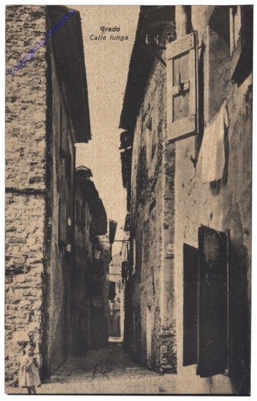 Grado, Calle lunga