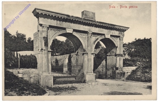 ak168285 Pula, Porta gemina