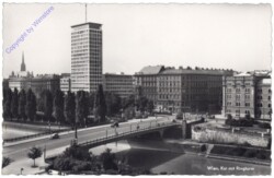 Wien 1, Kai mit Ringturm