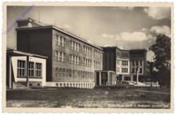 Hradec Kralove (Königgrätz), Masarykovy skoly a Rasinovo gymnasium