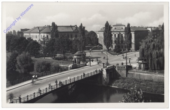 Hradec Kralove (Königgrätz), Obchodni akademie