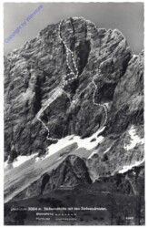 Dachstein, Südwandhütte mit den Südwandrouten