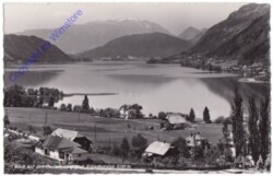 Ossiach, Blick auf den See und Villacher Alpe