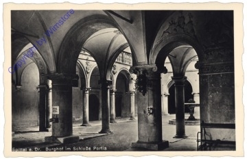 Spittal a.d. Drau, Burghof im Schloß Porcia