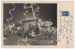 Champagnerschalen mit Uhr
