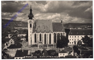 Krems, Piaristenkirche