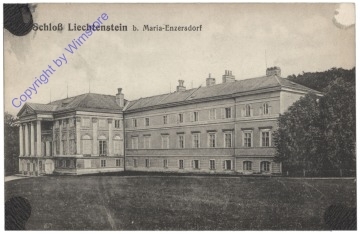 Maria Enzersdorf, Schloß Liechtenstein