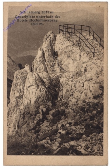 Puchberg, Gruselplatz unterhalb des Hotels Hochschneeberg