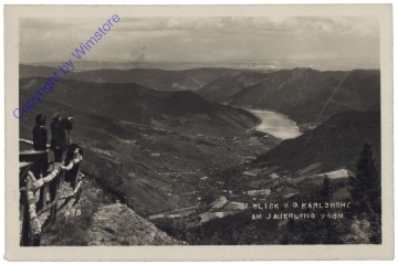 Spitz an der Donau, Blick v.d. Karlshöhe am Jauerling