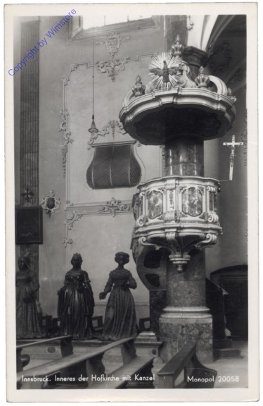 Innsbruck, Hofkirche, Inneres mit Kanzel