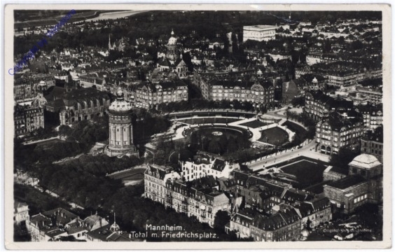 ak174016 Mannheim, Total m. Friedrichsplatz