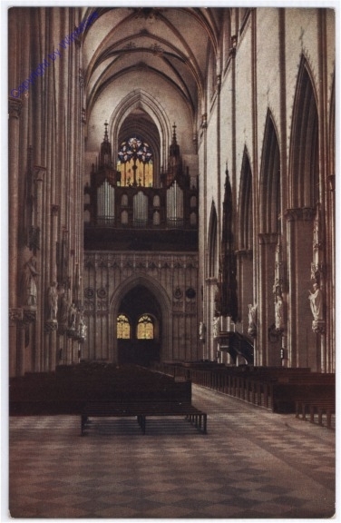 Ulm, Münster, Inneres mit Orgel