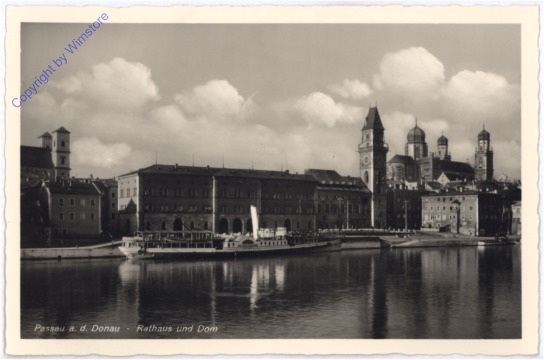 ak174124 Passau, Rathaus und Dom