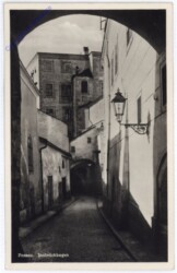 Passau, Innbrückbogen