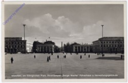 München, am Königlichen Platz, Ehrentempel