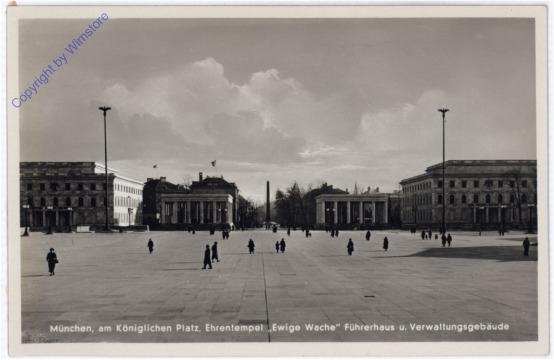 München, am Königlichen Platz, Ehrentempel