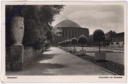 Düsseldorf, Rheinhalle mit Ehrenhof