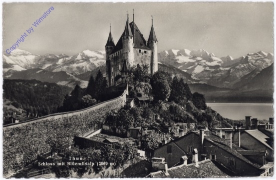 ak174695 Thun, Schloss mit Blümlisalp