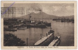 Napoli, Il Porto Militare visto da Castel Nuovo