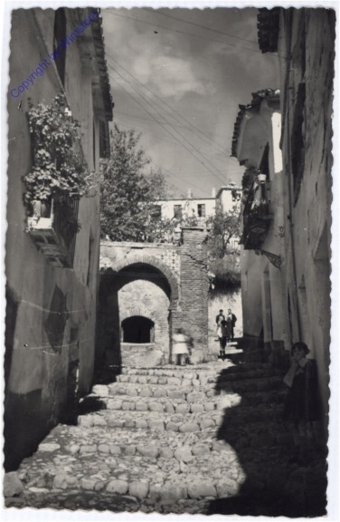 Granada, Calle Tipica