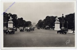 Paris, Avenue des Champs-Elysees