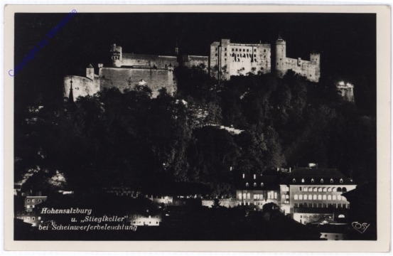 ak177039 Salzburg, Hohensalzburg und Stieglkeller bei Scheinwerferbeleuchtung