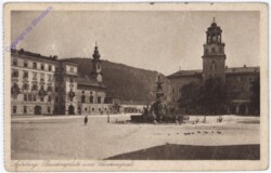 Salzburg, Residenzplatz und Glockenspiel