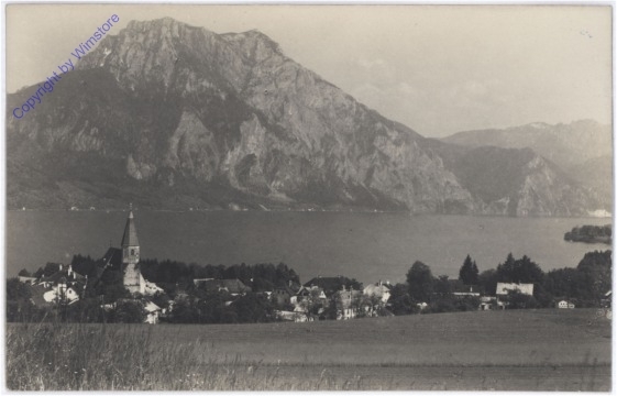 Altmünster, mit Traunstein