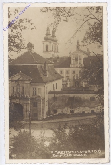 Kremsmünster, Stiftseingang