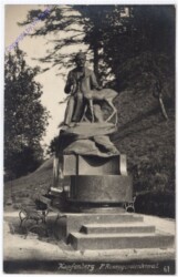 Kapfenberg, P. Roseggerdenkmal