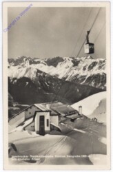 Innsbruck, Nordkettenbahn, Station Seegrube mit Stubaier Alpen