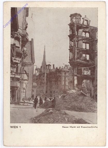ak178426 Wien 1, Serie "Verwüstetes Wien": Neuer Markt mit Kapuzinerkirche