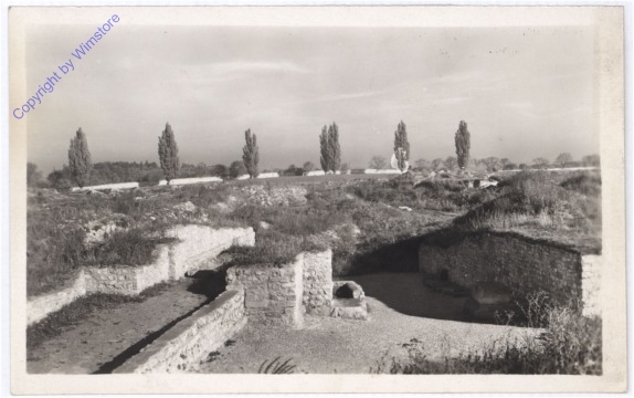 Petronell-Carnuntum, Amphitheater, Südtor
