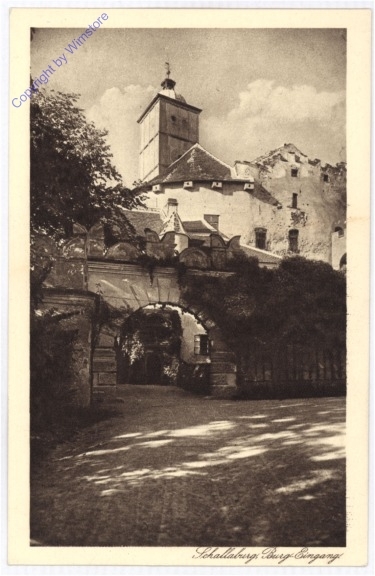 Schallaburg, Eingang