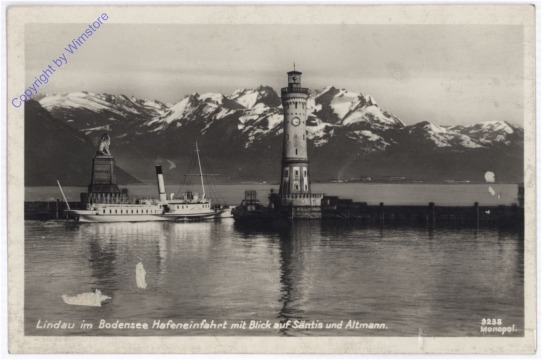 Lindau, Hafeneinfahrt mit Blick auf Säntis und Altmann