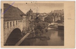 ak180606 Nürnberg, Partie am Kettensteg mit Burg