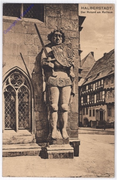 ak180685 Halberstadt, Der Roland am Rathaus