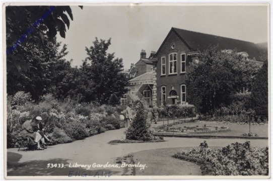 Bromley, Library Gardens
