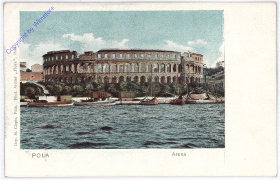 Pola, Arena