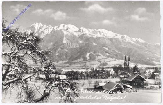 Verschneites Dorf