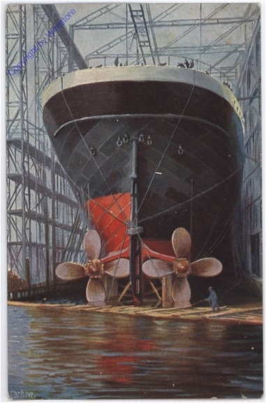 Marine-Galerie 202: Doppelschraubendampfer "Kaiserin Auguste Viktoria" der HAPAG in der Helling