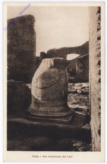 Ostia, Ara marmorea dei Lari