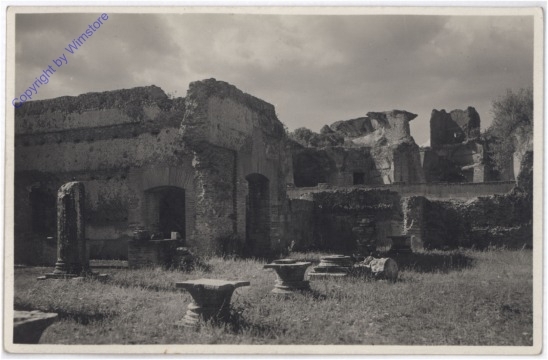 Tivoli, Villa Adriana, La Sala delle Colonne e le Biblioteche