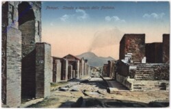 Pompei, Strada e tempio della Fortuna